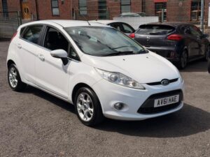 None FORD FIESTA 1.4 ZETEC 5DR 65795 MILES PETROL 1388 CC 4,999... photo